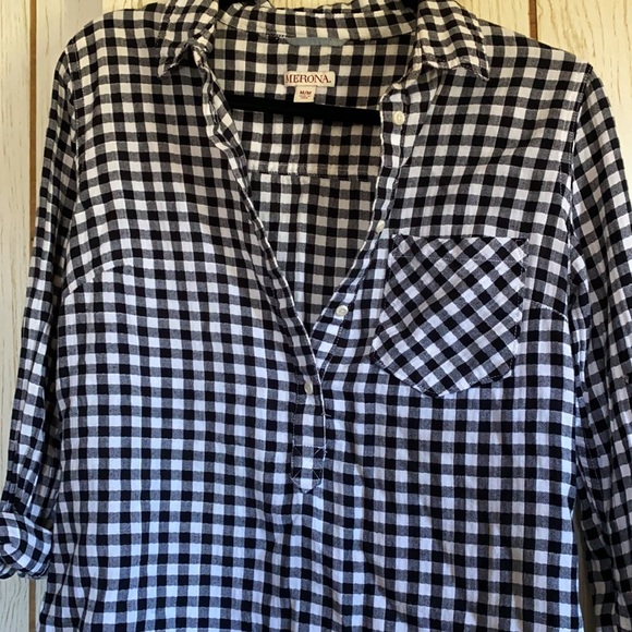 1/2 button up flannel - Picture 3 of 4